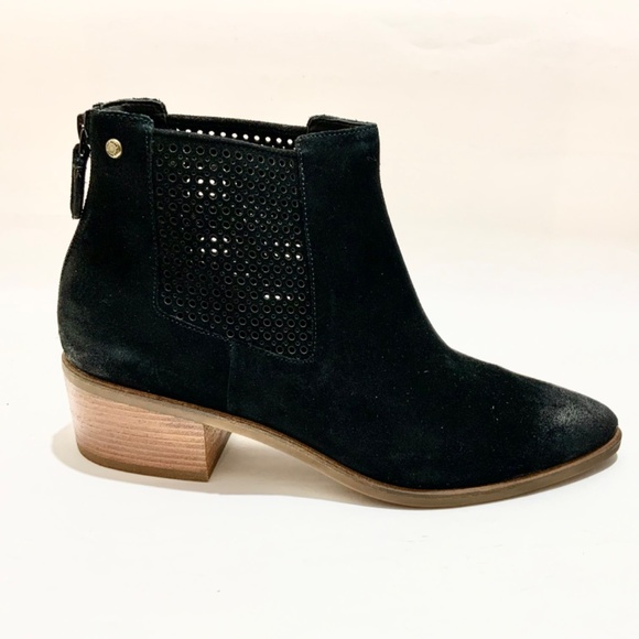 Cole Haan Val Black Suede Booties Pointed Toe Block Heel Women’s Ankle Boots 7 - Picture 4 of 9